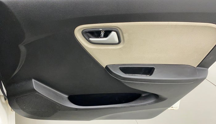 2021 Maruti Alto LXI OPT CNG, CNG, Manual, 22,081 km, Driver Side Door Panels Control