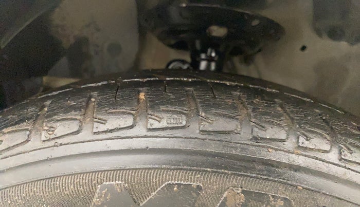 2016 Honda Jazz 1.2L I-VTEC V, Petrol, Manual, 40,892 km, Left Front Tyre Tread