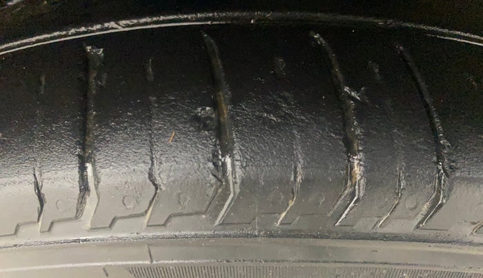 2023 Hyundai NEW I20 SPORTZ 1.2 MT, Petrol, Manual, 13,269 km, Right Front Tyre Tread