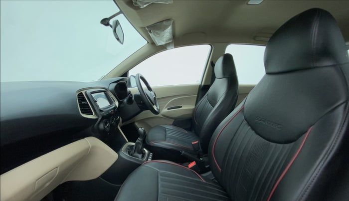 2022 Hyundai NEW SANTRO SPORTZ EXECUTIVE MT CNG, CNG, Manual, 20,028 km, Right Side Front Door Cabin