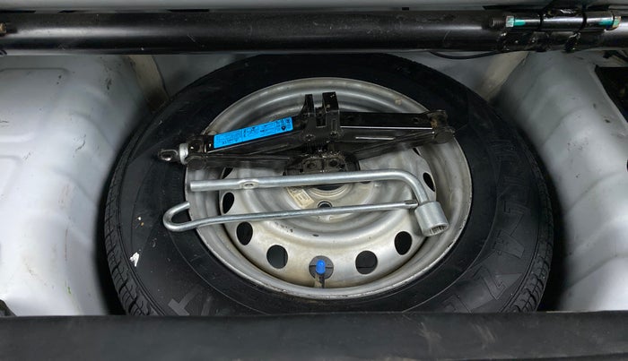 2022 Hyundai NEW SANTRO SPORTZ EXECUTIVE MT CNG, CNG, Manual, 20,028 km, Spare Tyre