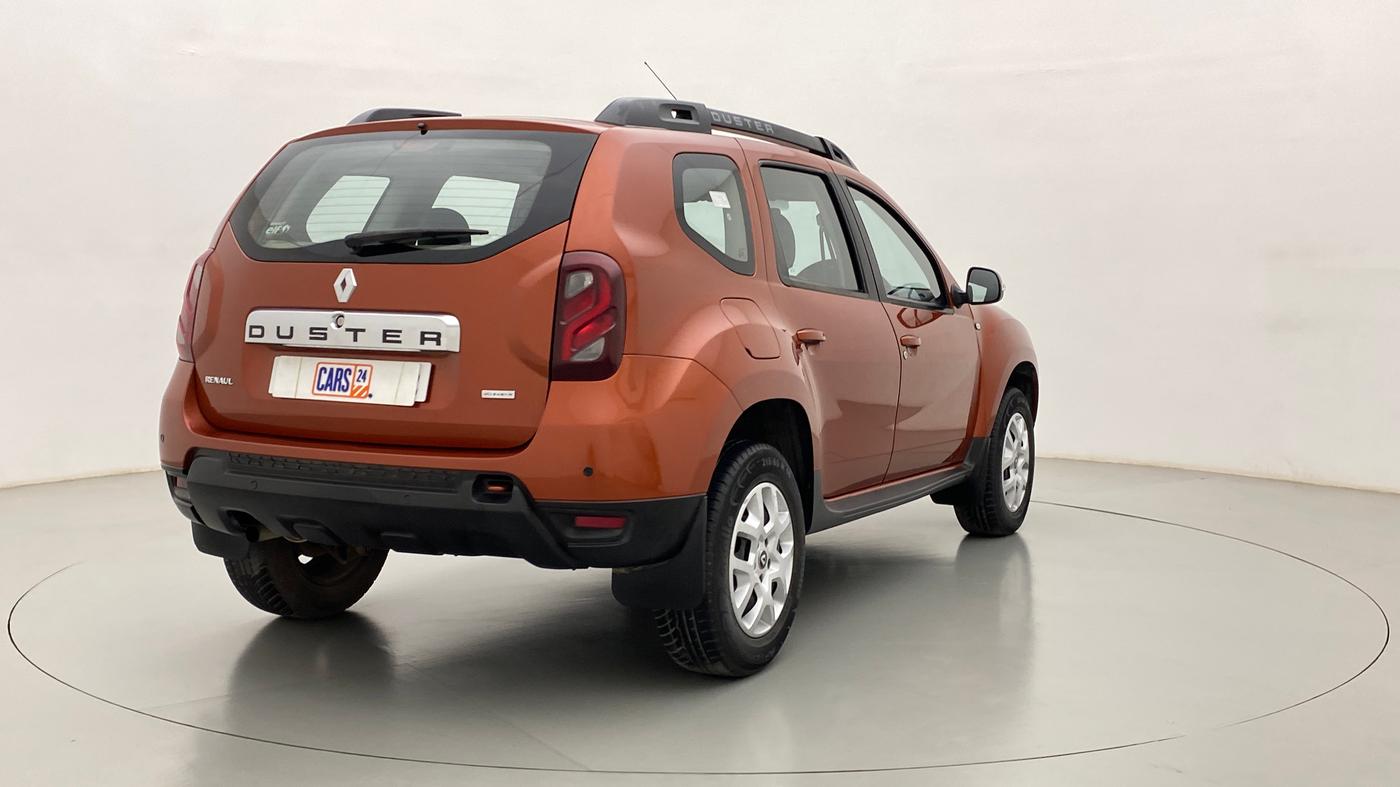 2016 Renault Duster RXL AMT 110 PS, Diesel, Automatic, 21,016 km, Right Back Diagonal