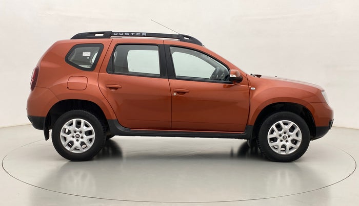 2016 Renault Duster RXL AMT 110 PS, Diesel, Automatic, 21,016 km, Right Side View