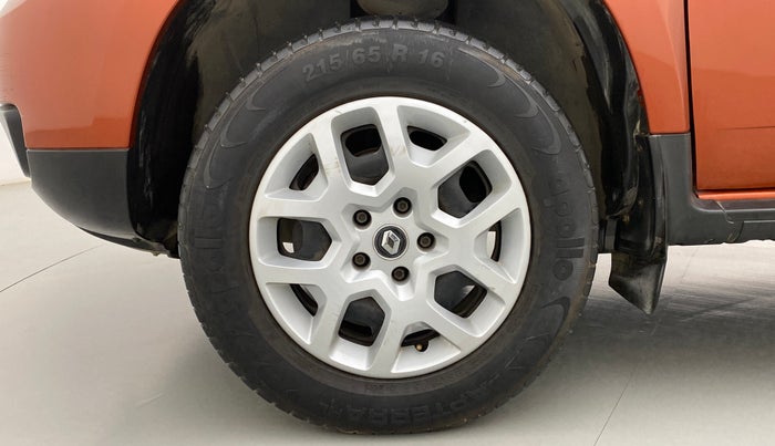 2016 Renault Duster RXL AMT 110 PS, Diesel, Automatic, 21,016 km, Left Front Wheel