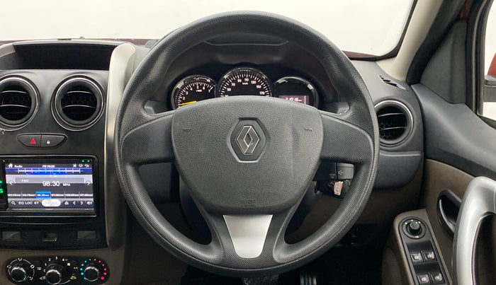 2016 Renault Duster RXL AMT 110 PS, Diesel, Automatic, 21,016 km, Steering Wheel Close Up