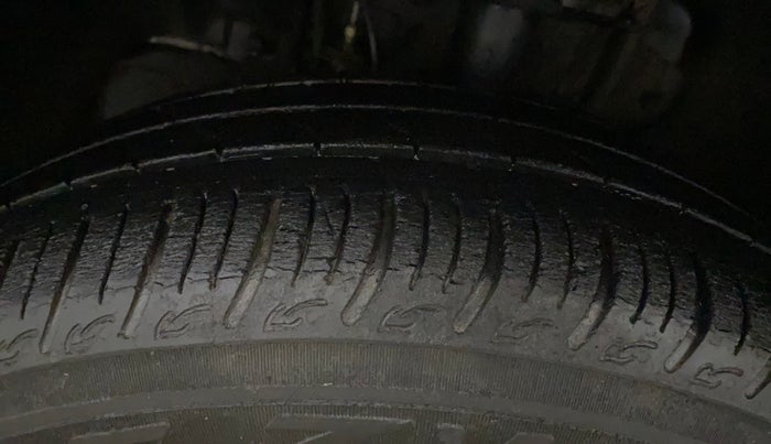 2019 Tata Tiago XT PETROL, Petrol, Manual, 25,004 km, Left Front Tyre Tread