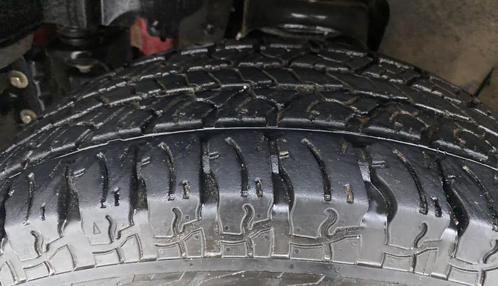 2022 Mahindra Thar LX D AT 4WD HT, Diesel, Automatic, 9,685 km, Left Front Tyre Tread