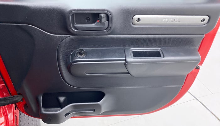 2022 Mahindra Thar LX D AT 4WD HT, Diesel, Automatic, 9,685 km, Driver Side Door Panels Control
