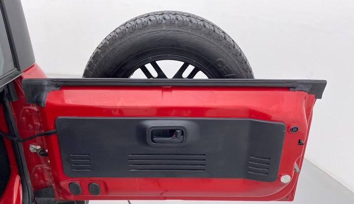 2022 Mahindra Thar LX D AT 4WD HT, Diesel, Automatic, 9,685 km, Boot Door Open