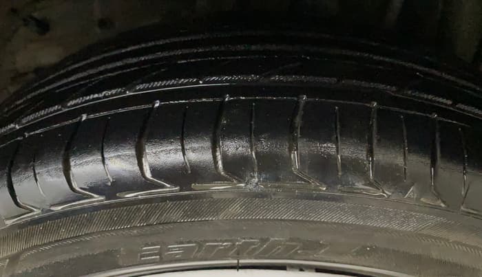 2020 Tata Tiago XT PETROL, Petrol, Manual, 79,100 km, Left Rear Tyre Tread