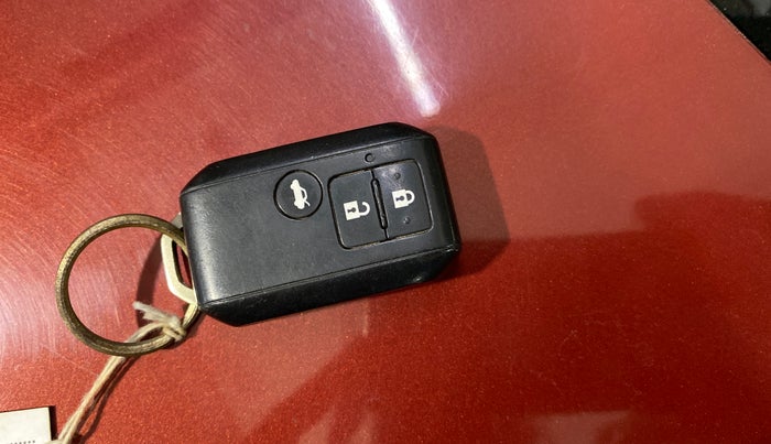 2017 Maruti Dzire ZXI PLUS, Petrol, Manual, 14,912 km, Key Close Up