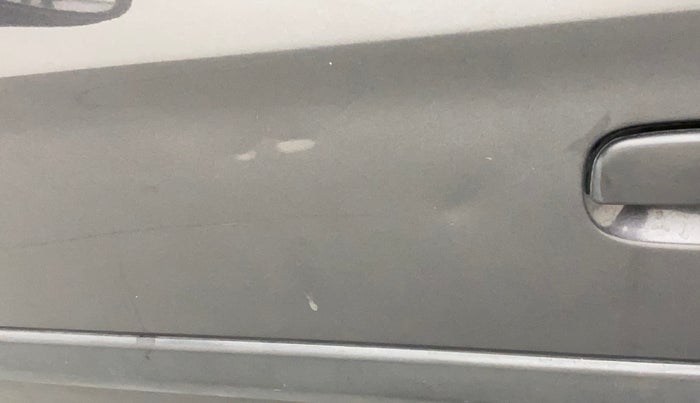 2017 Maruti Alto 800 VXI, Petrol, Manual, 99,056 km, Front passenger door - Slightly dented