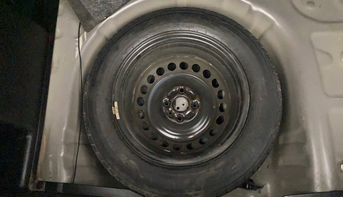 2017 Maruti Baleno DELTA PETROL 1.2, Petrol, Manual, 1,11,080 km, Spare Tyre