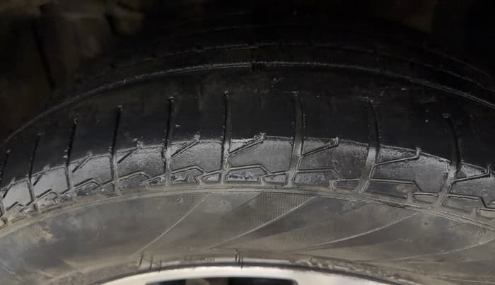 2022 Maruti S Cross ZETA 1.5, Petrol, Manual, 38,135 km, Left Front Tyre Tread