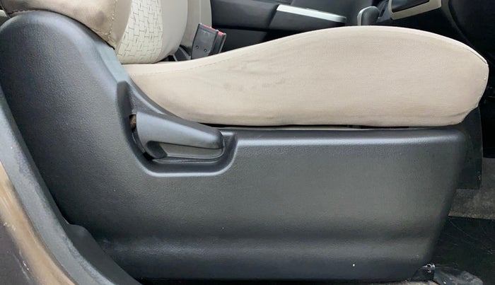 2016 Maruti Wagon R 1.0 VXI AMT, Petrol, Automatic, 15,536 km, Driver Side Adjustment Panel