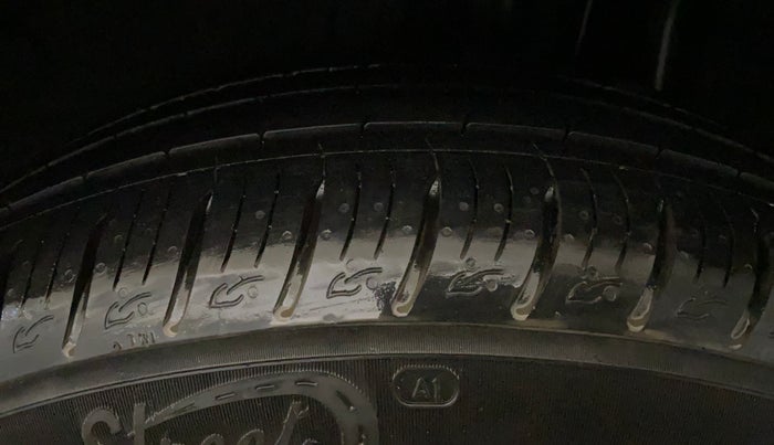 2023 KIA SONET HTX 1.0 DCT, Petrol, Automatic, 19,003 km, Left Rear Tyre Tread