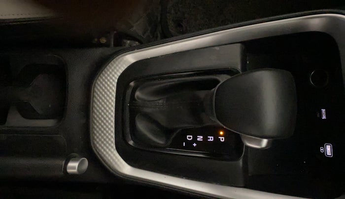 2023 KIA SONET HTX 1.0 DCT, Petrol, Automatic, 19,003 km, Gear Lever