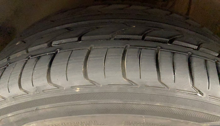 2016 Volkswagen Polo GT TSI AT, Petrol, Automatic, 71,729 km, Left Front Tyre Tread