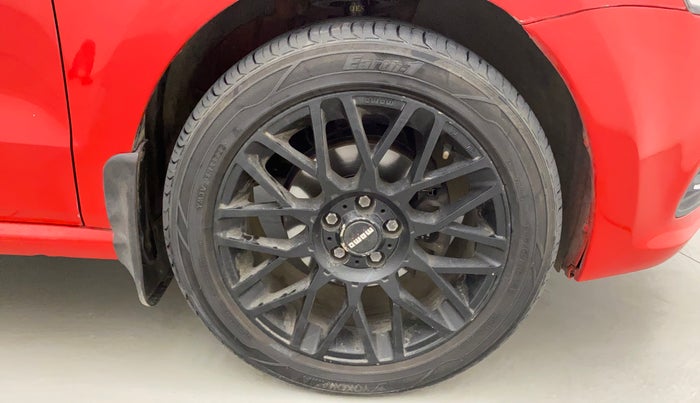 2016 Volkswagen Polo GT TSI AT, Petrol, Automatic, 71,729 km, Right Front Wheel