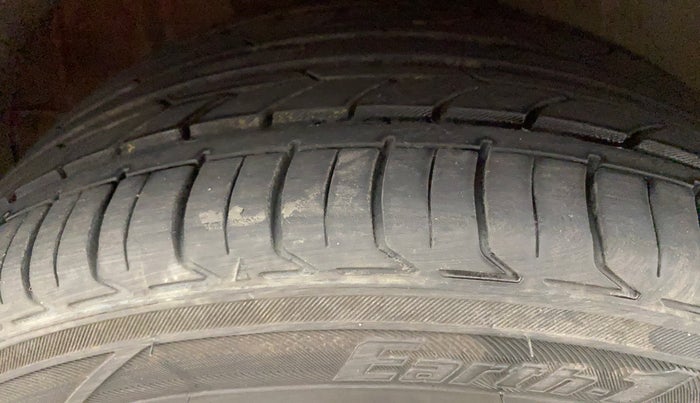 2016 Volkswagen Polo GT TSI AT, Petrol, Automatic, 71,729 km, Right Rear Tyre Tread