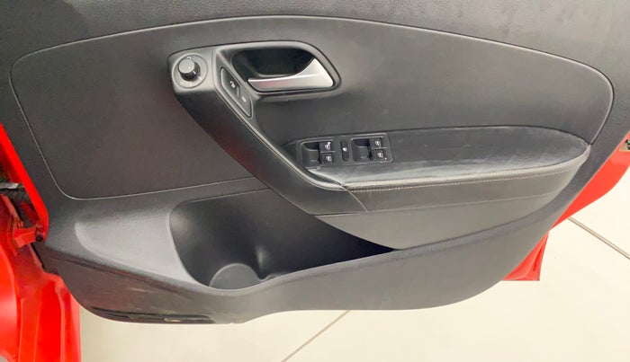 2016 Volkswagen Polo GT TSI AT, Petrol, Automatic, 71,729 km, Driver Side Door Panels Control