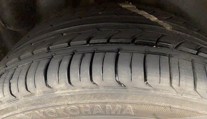 2016 Volkswagen Polo GT TSI AT, Petrol, Automatic, 71,729 km, Right Front Tyre Tread