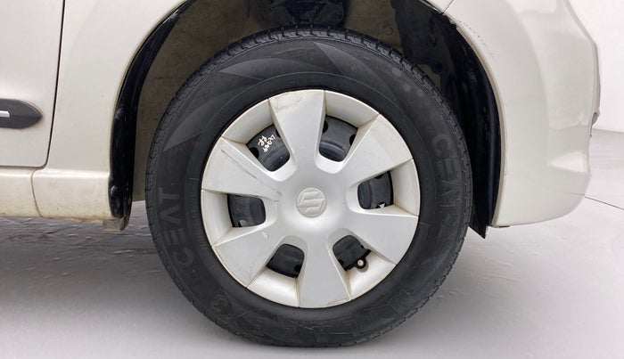 2012 Maruti A Star VXI (ABS) AT, Petrol, Automatic, 26,789 km, Right Front Wheel