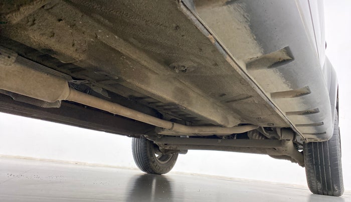 2016 Renault Duster RXZ AMT 110 PS, Diesel, Automatic, 74,494 km, Right Side Underbody