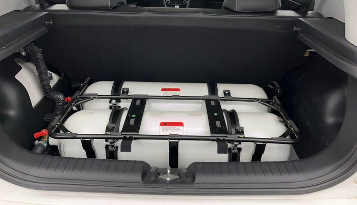 2024 Hyundai EXTER SX 1.2 MT Hy-CNG Duo , CNG, Manual, 26,917 km, Boot Inside