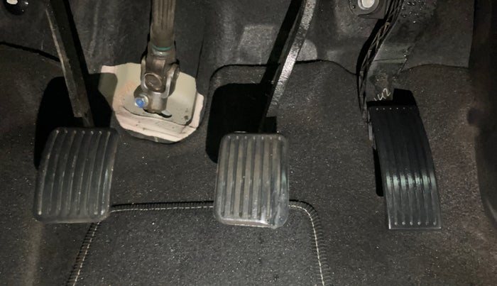 2024 Hyundai EXTER SX 1.2 MT Hy-CNG Duo , CNG, Manual, 26,917 km, Pedals