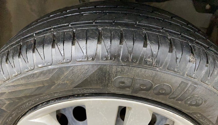 2016 Honda City 1.5L I-VTEC SV CVT, Petrol, Automatic, 45,352 km, Right Front Tyre Tread