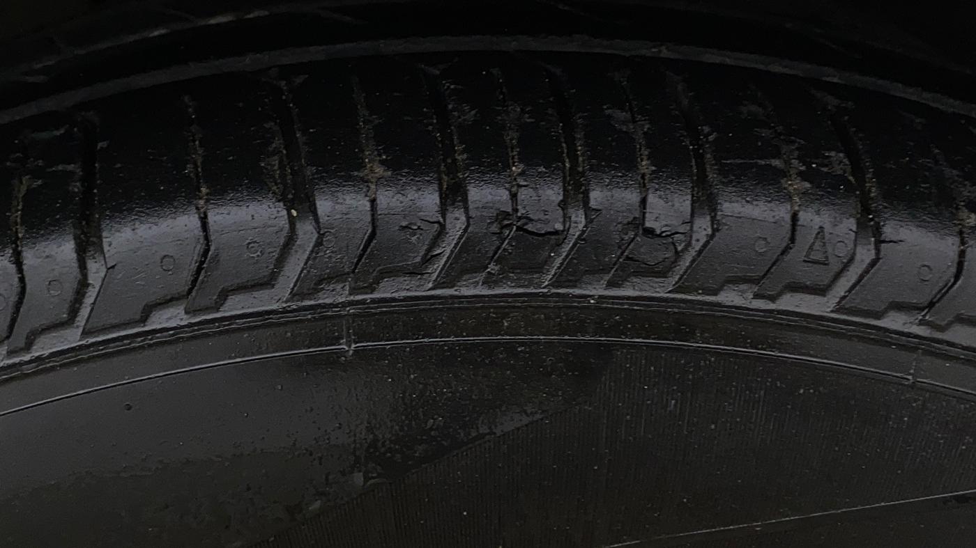 2022 Tata PUNCH PURE MT, Petrol, Manual, 18,807 km, Right Front Tyre Tread