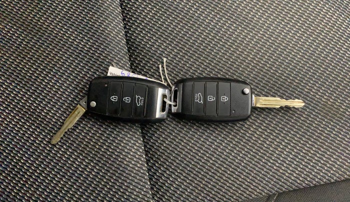 2019 KIA SELTOS HTK 1.5 PETROL, Petrol, Manual, 59,479 km, Key Close Up