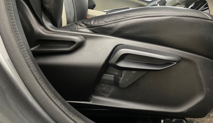 2021 Tata NEXON XZA PLUS PETROL, Petrol, Automatic, 31,083 km, Driver Side Adjustment Panel