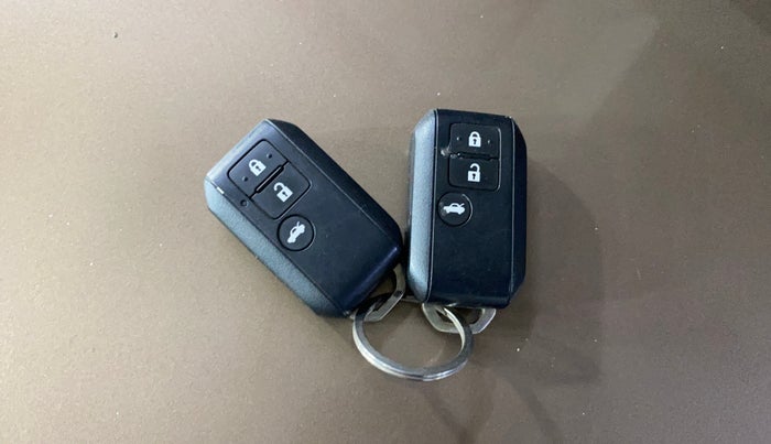 2022 Maruti Dzire ZXI AMT, Petrol, Automatic, 2,822 km, Key Close Up