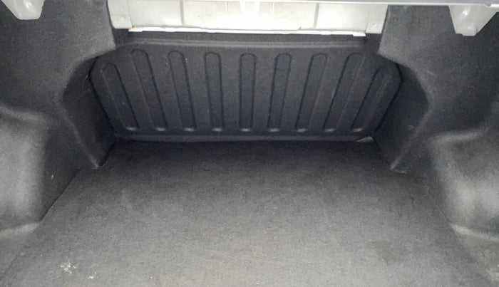 2015 Hyundai Xcent S 1.2, Petrol, Manual, 20,372 km, Boot Inside