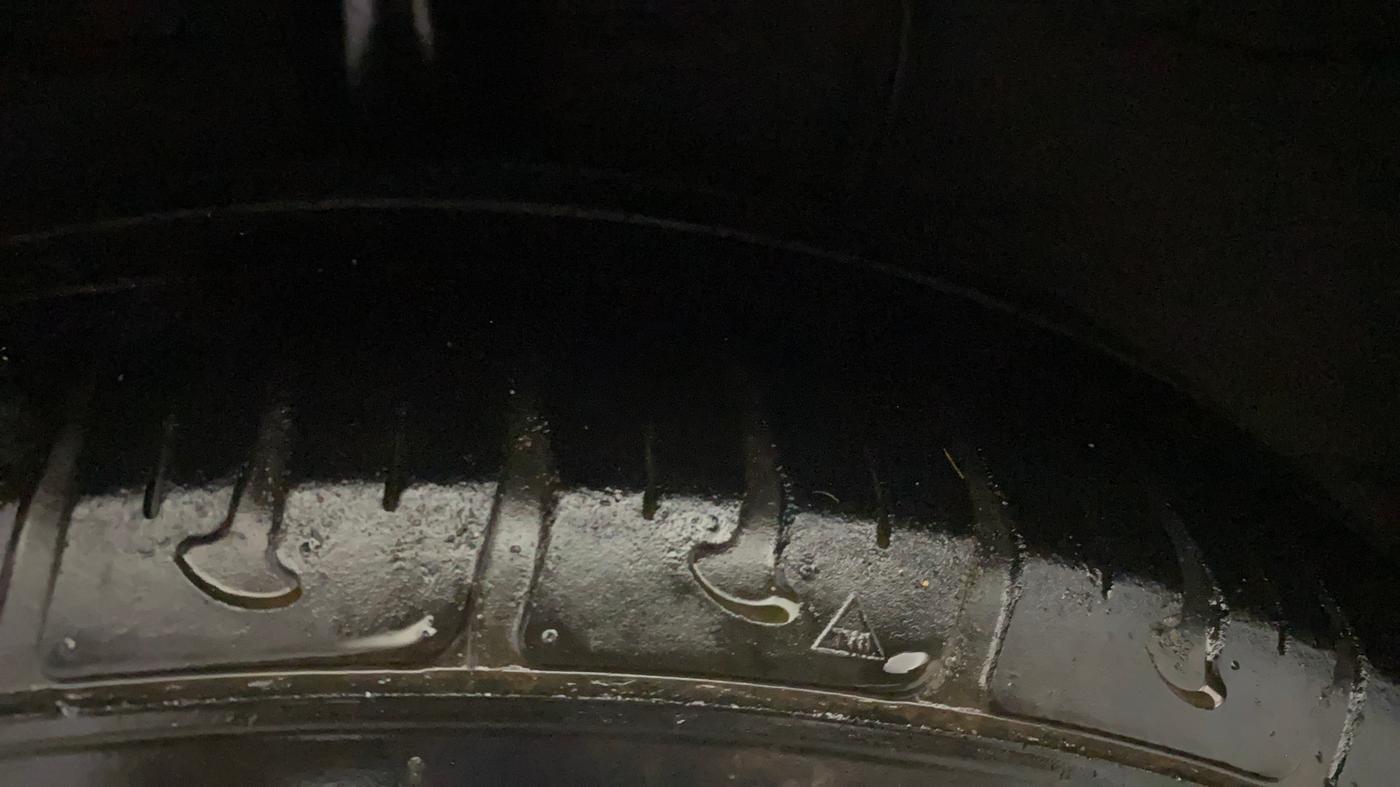 2015 Hyundai Xcent S 1.2, Petrol, Manual, 20,372 km, Right Rear Tyre Tread