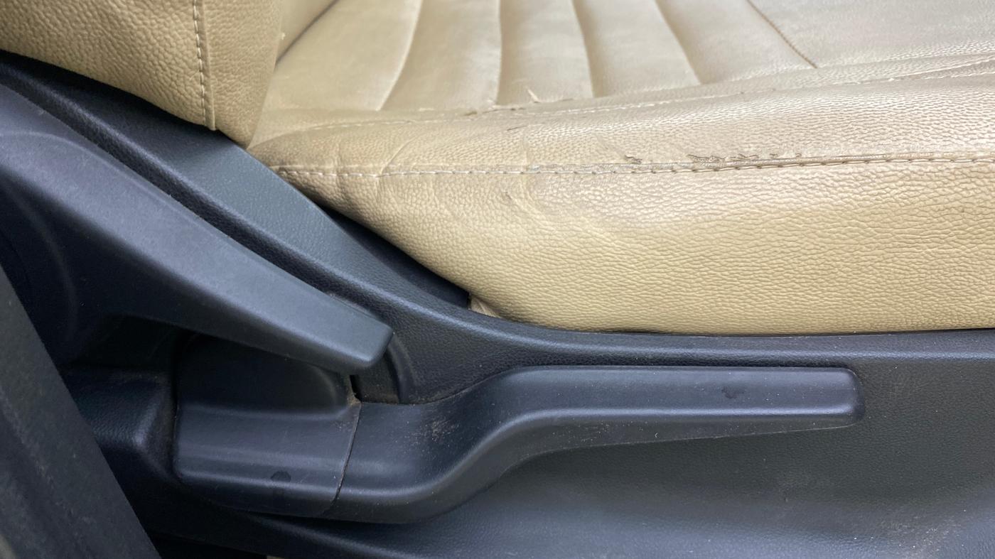 2019 Honda Amaze 1.2L I-VTEC V, Petrol, Manual, 47,175 km, Driver Side Adjustment Panel