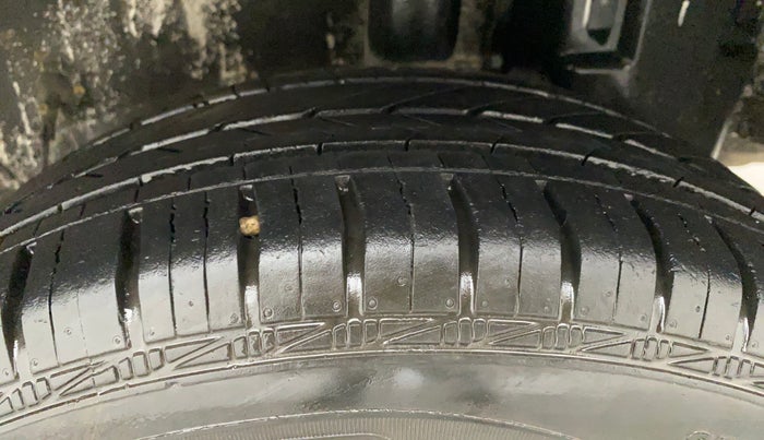2011 Toyota Etios G SP, Petrol, Manual, 88,554 km, Left Rear Tyre Tread
