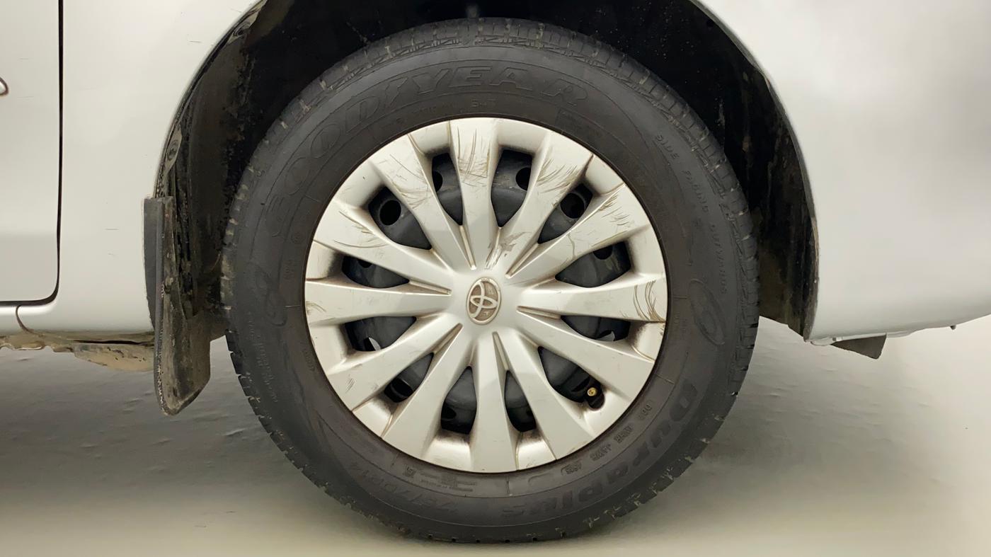 2011 Toyota Etios G SP, Petrol, Manual, 88,554 km, Right Front Wheel