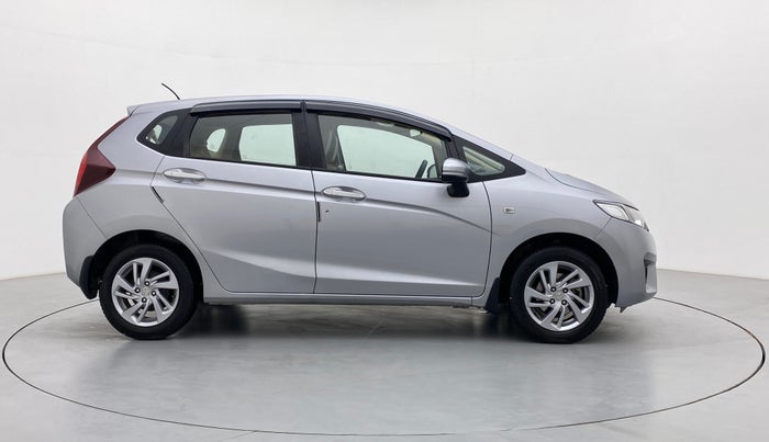 2018 Honda Jazz 1.2 V MT, Petrol, Manual, 24,915 km, Right Side View