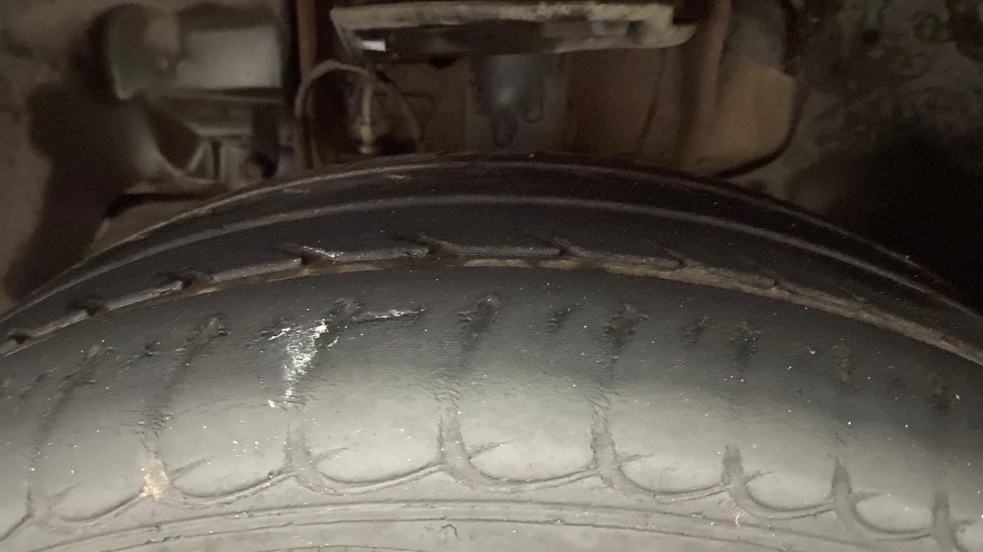2019 Tata Tiago XZA PETROL, Petrol, Automatic, 23,492 km, Left Front Tyre Tread