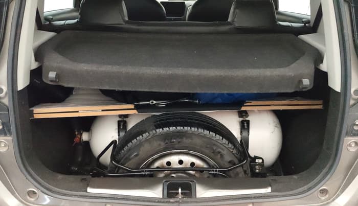 2022 Maruti New Wagon-R LXI CNG 1.0, CNG, Manual, 38,606 km, Boot Inside