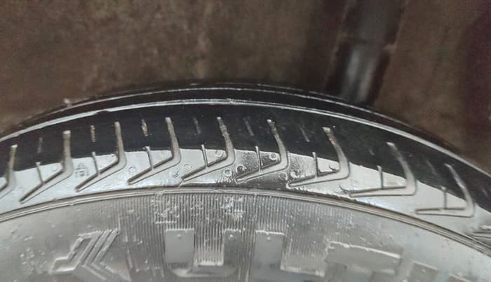 2022 Maruti New Wagon-R LXI CNG 1.0, CNG, Manual, 38,606 km, Left Rear Tyre Tread