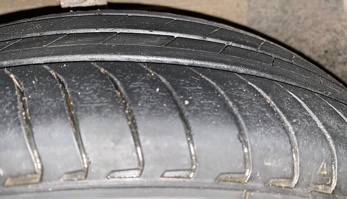 2024 Hyundai EXTER  SX 1.2 AMT, Petrol, Automatic, 16,431 km, Right Front Tyre Tread