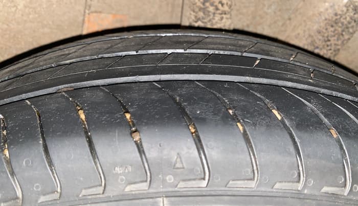 2024 Hyundai EXTER  SX 1.2 AMT, Petrol, Automatic, 16,431 km, Left Rear Tyre Tread