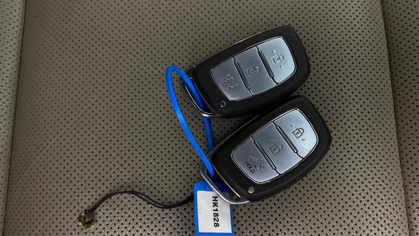 2017 Hyundai Tucson GLS 2WD AT DIESEL, Diesel, Automatic, 43,291 km, Key Close Up