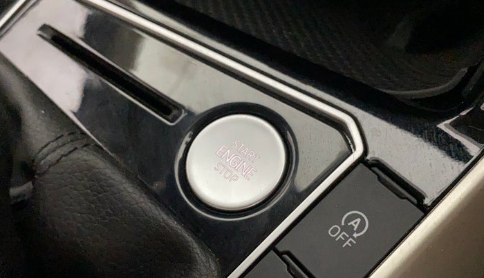 2024 Volkswagen VIRTUS TOPLINE TSI 1.0 AT, Petrol, Automatic, 25,122 km, Keyless Start/ Stop Button