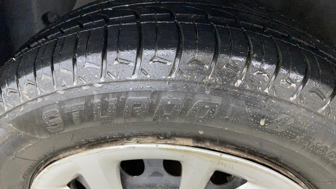 2019 Hyundai Grand i10 SPORTZ 1.2 KAPPA VTVT, Petrol, Manual, 32,910 km, Left Front Tyre Tread