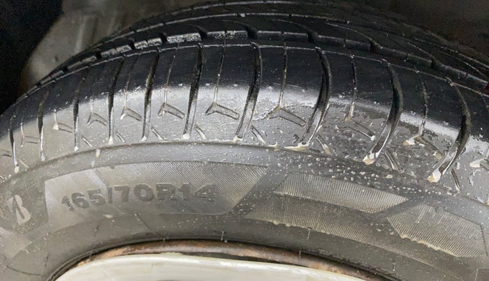 2019 Hyundai Grand i10 SPORTZ 1.2 KAPPA VTVT, Petrol, Manual, 32,910 km, Right Front Tyre Tread